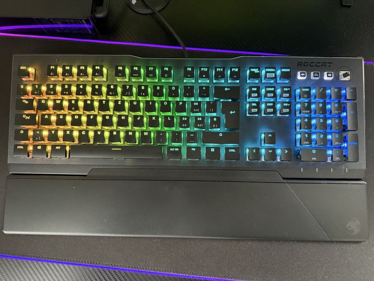 PCs: Gaming PC (Ganzes Set) – Neu (gemäss Beschreibung) aus Schönenwerd von Ale46. 1
