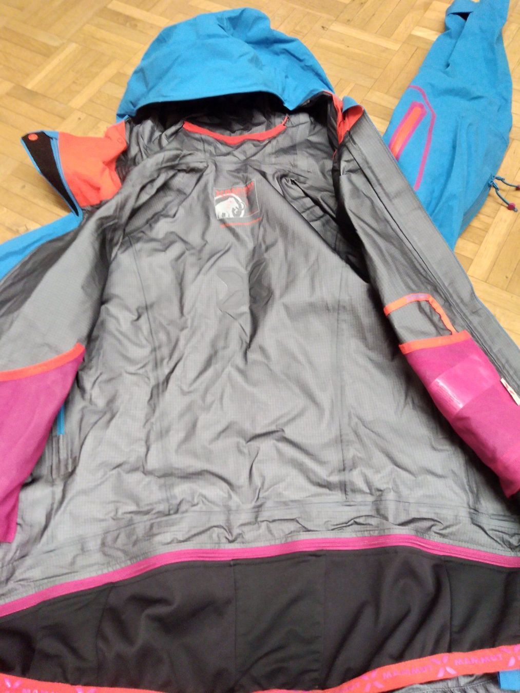 Mammut Jacken: Mammut Jacke xs goretex Eigerextrem Neu – Neu und originalverpackt aus Müllheim Dorf von florita01 3