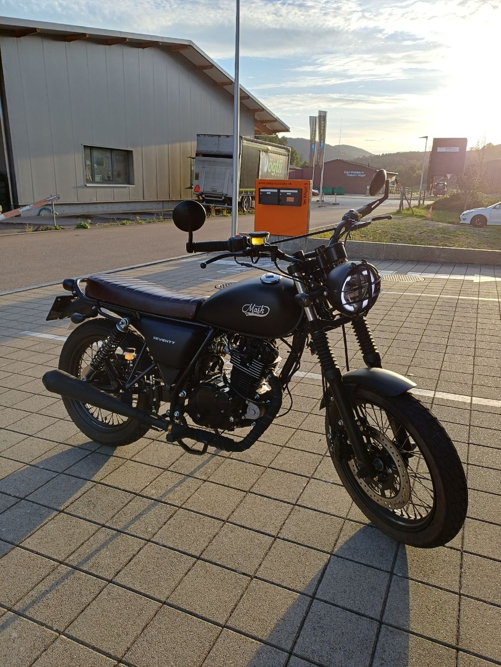 Mash Altro: Mash Seventy 125 – Nuovo (secondo la descrizione) da Seewen SO venduto da Jonas-03