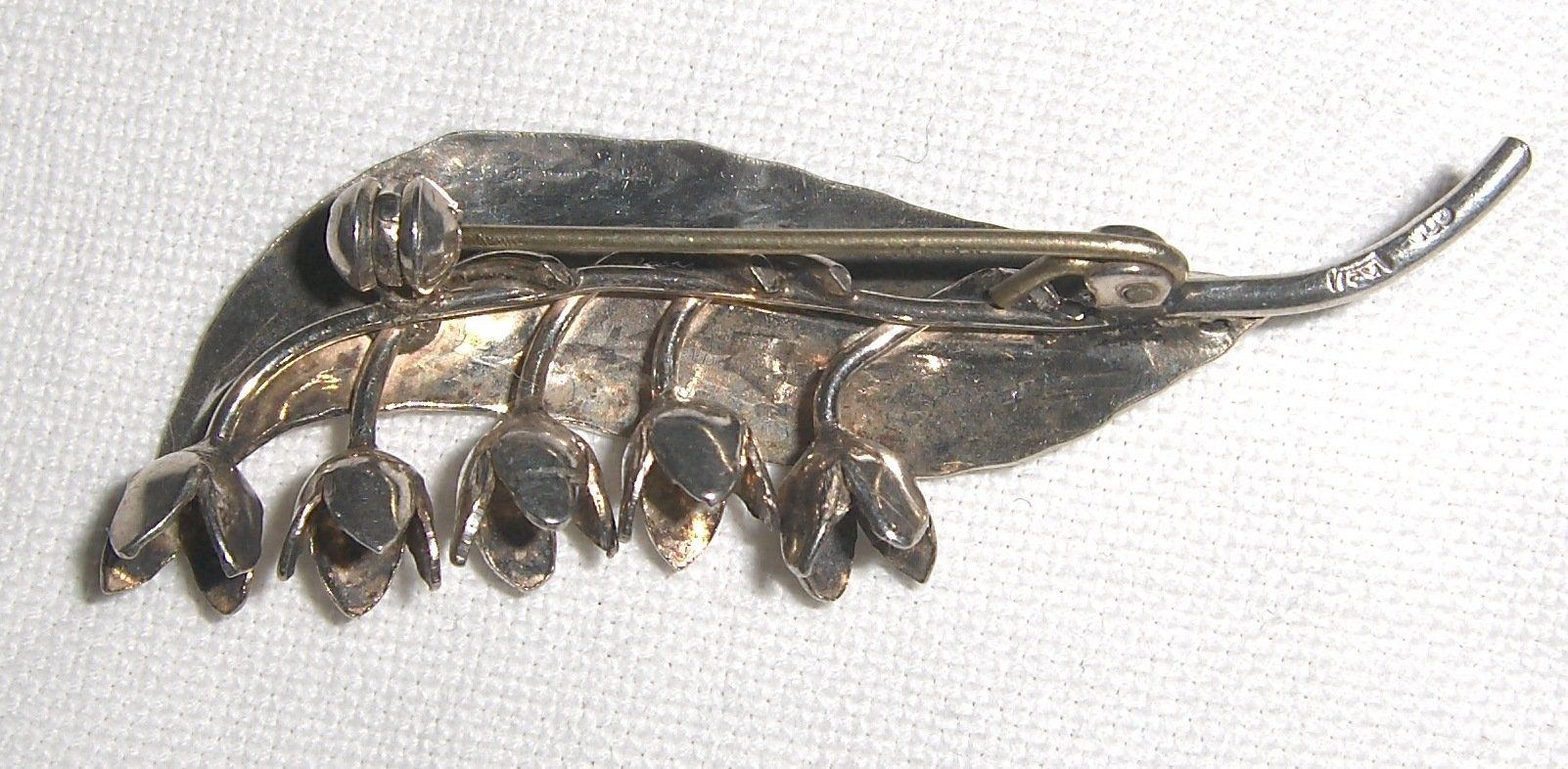 Broches & Aiguilles: Alte Silberbrosche Blatt mit Blüten – D'occasion à Dübendorf par alracfo 2