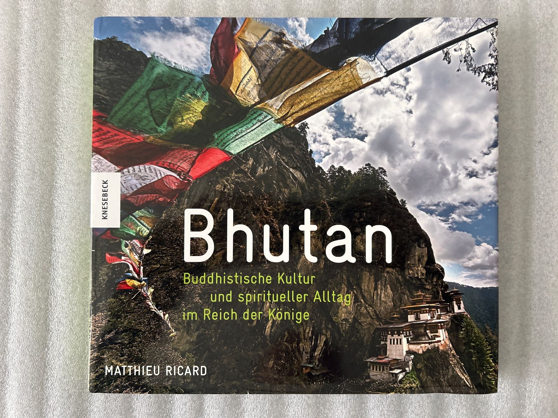 Libri: Bhutan - Bildband von Matthieu Ricard – Usato da La Chaux-de-Fonds venduto da jacq_LaTsch0