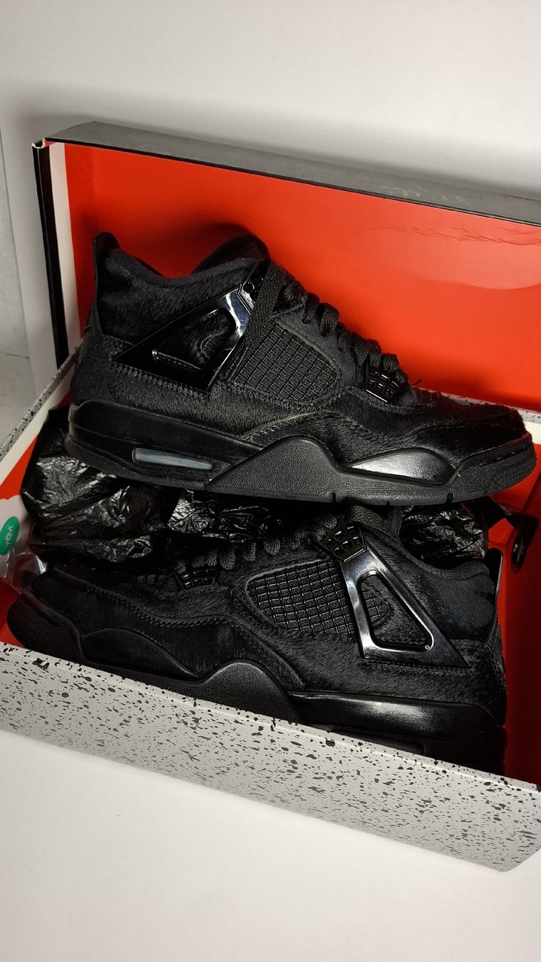 Jordan Scarpe da uomo: Jordan 4 Olivia Kim – Usato da Le Landeron venduto da rue_k9kg 1