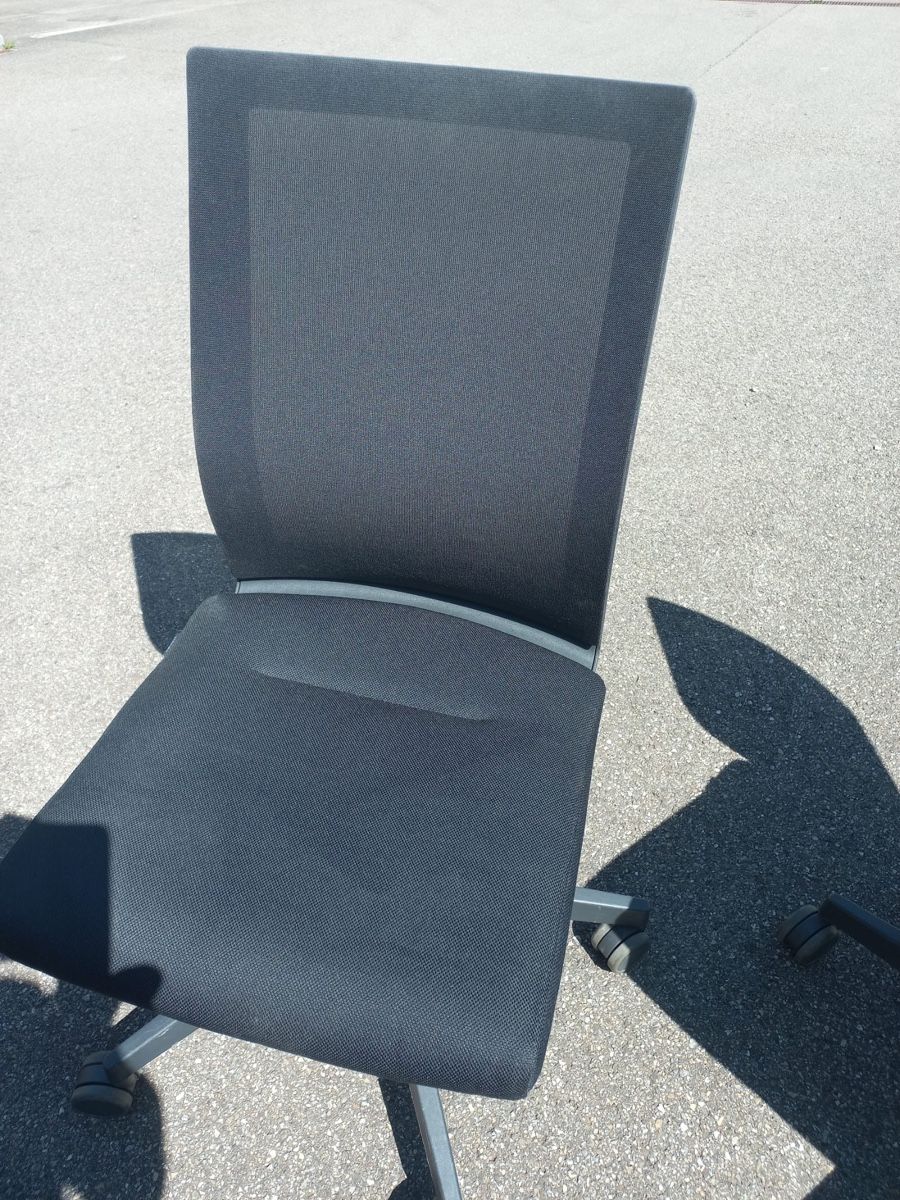 Wilkhahn Chaises: Wilkhahn Bürostuhl – D'occasion à Rikon im Tösstal par Kurt_Goes_Classic 1