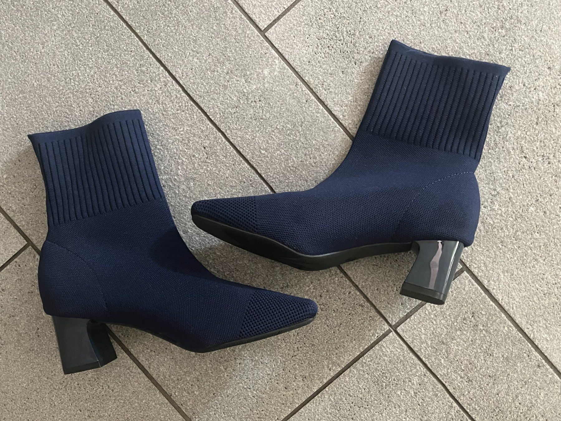 Hosen: Matching Set – Gebraucht aus Solothurn von Floefi 1
