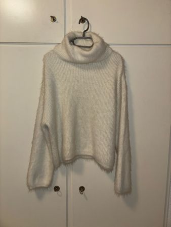 Flauschiger Pulli von Vero Moda