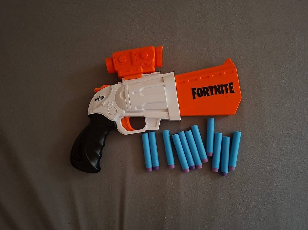 Nerf Giocattoli: Nerf Fortnite Pistole – Usato da Sulz AG venduto da Cacuzza 1