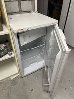 Fust Kühlschrank mit Tiefkühlfch