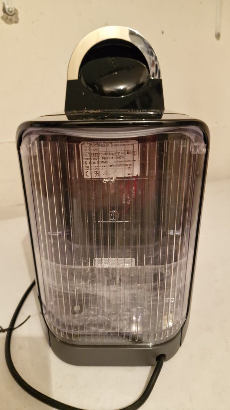 Bosch Macchine per caffè & Macchine per espresso: Tassimo Kaffeemaschine von Bosch – Usato da Winterthur venduto da Mmondeo 3