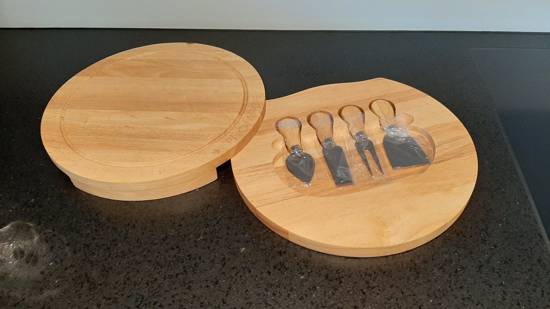 Coltelli: Käsemesserset – Nuovo e nell'imballaggio originale da Lenk im Simmental venduto da tam_267m