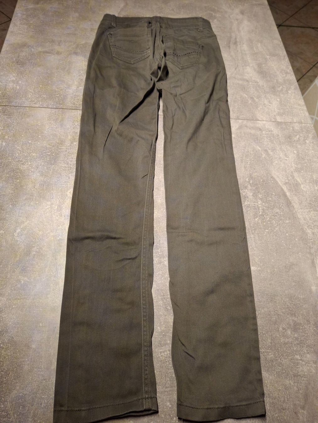 Pantaloni: Pantalon taille 34 marque Yendi 98% coton – Usato da Villiers venduto da san_jn5w 7