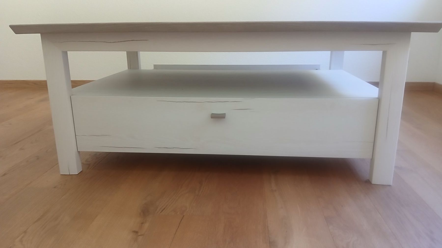 Tische: Salontisch mit 2 Schubladen – Gebraucht aus Udligenswil von Quarz2002