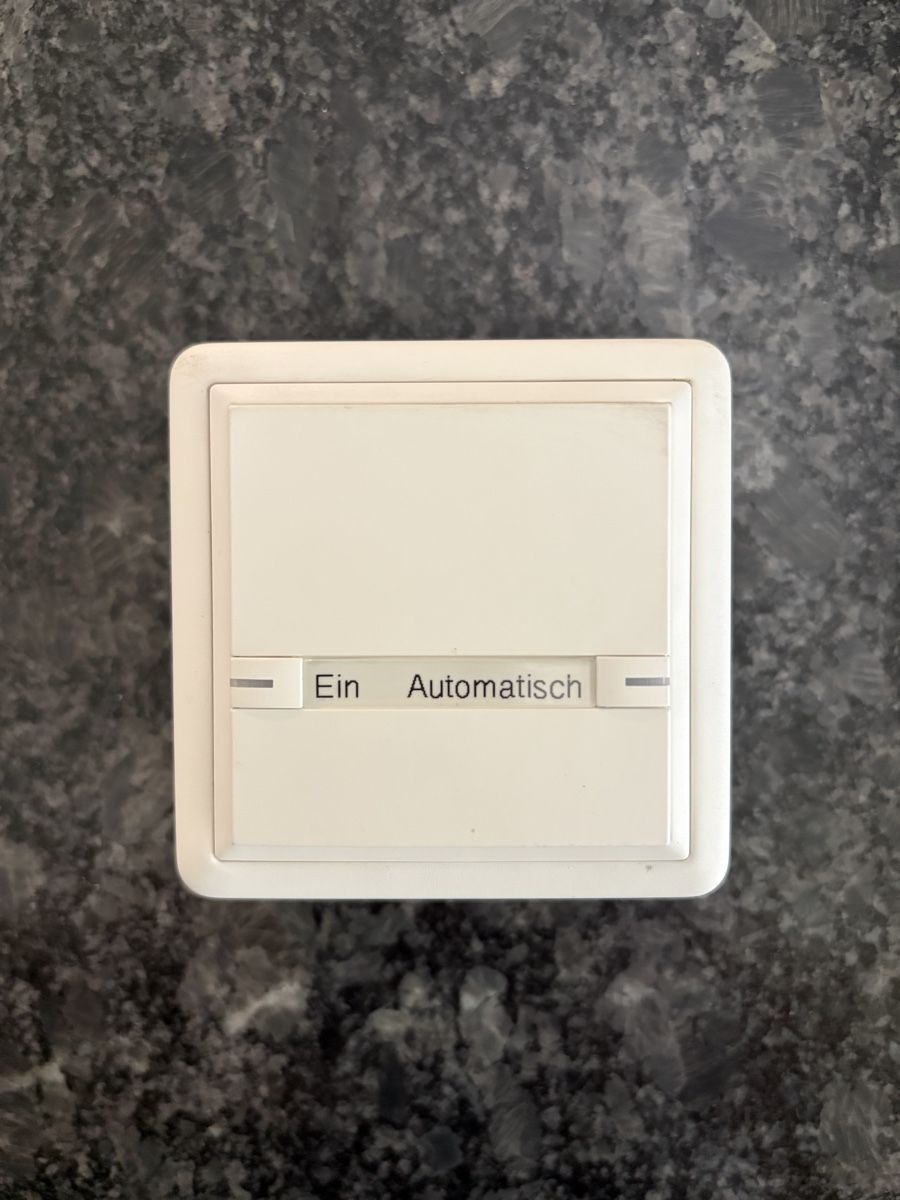 Feller Interruttori: KNX Taster AP – Usato da Kloten venduto da ca_1000s