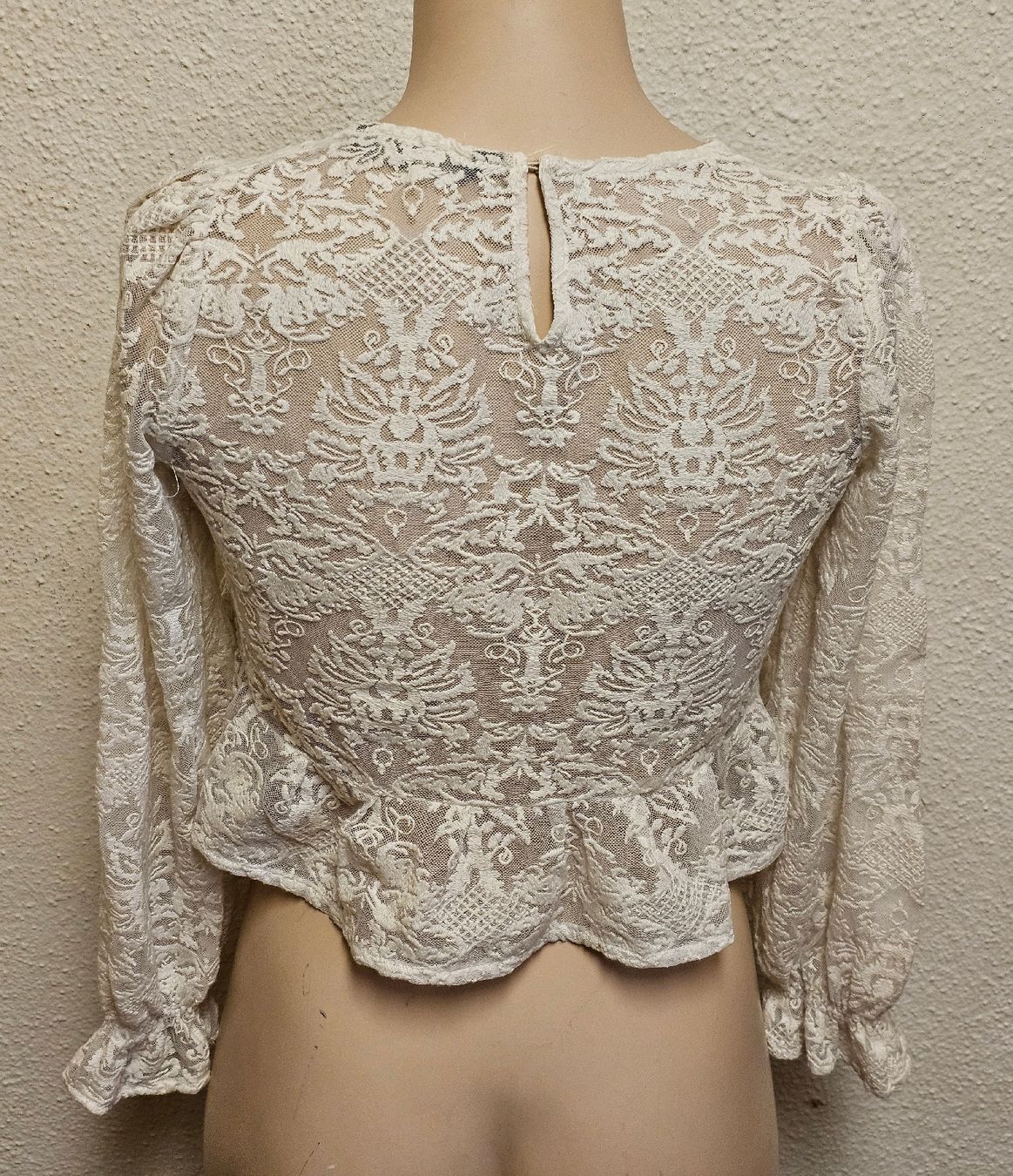 Zara Camicette: ZARA Basic Collection Spitze Bluse Weiss Gr. S Romantisch Bo – Usato da Urdorf venduto da ole_mrp9 3