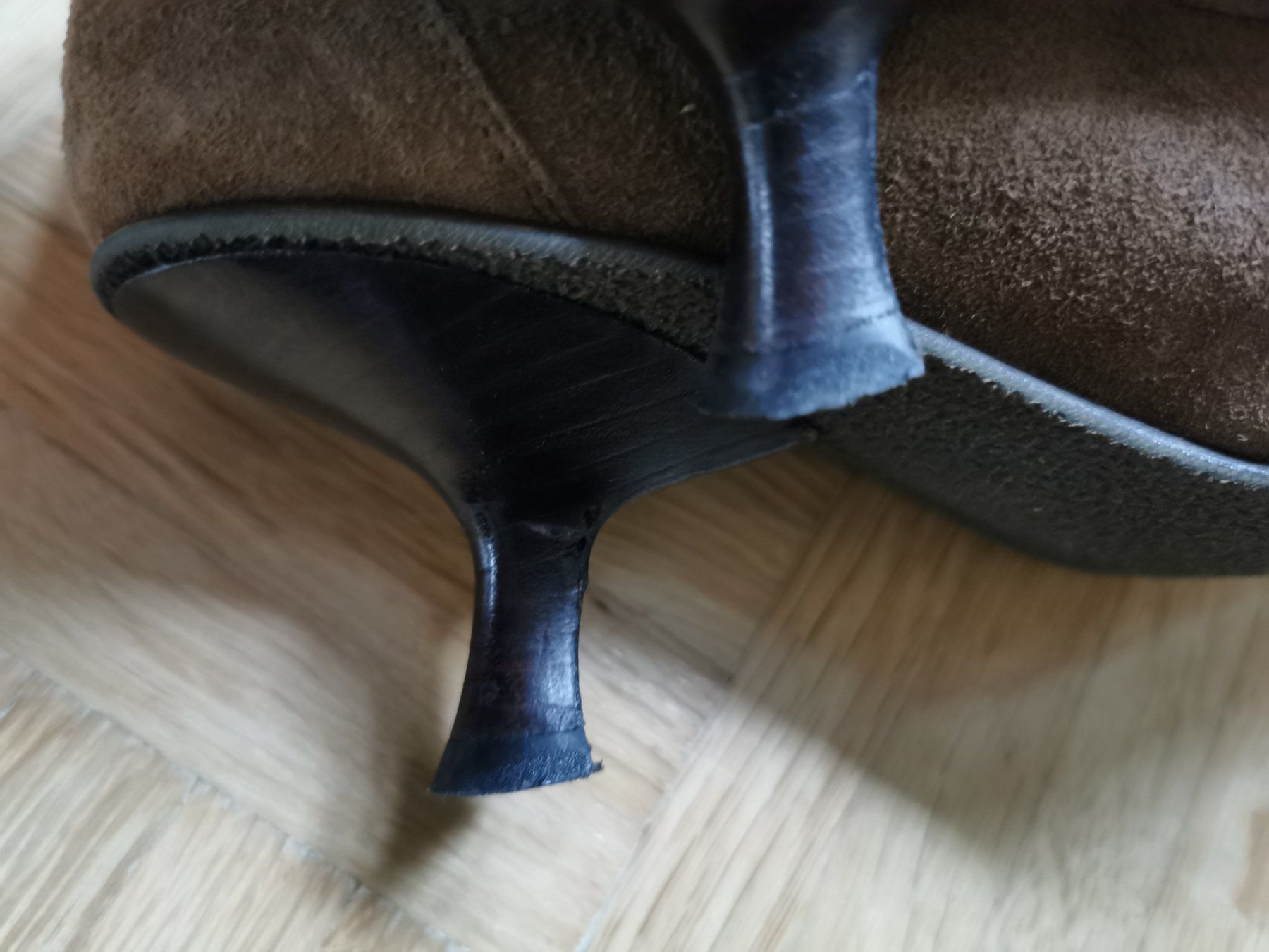 Scarpe da donna: Wildleder Pumps Lario Gr. 37 1/2 – Usato da Stäfa venduto da flamingo_17 5