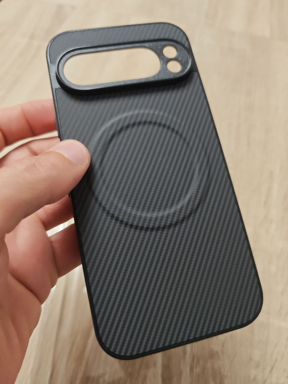 Google Covers & Schutzfolien: Google Pixel 9pro Hülle in Carbon Look – Neu und originalverpackt aus St. Antoni von Animalisch 2