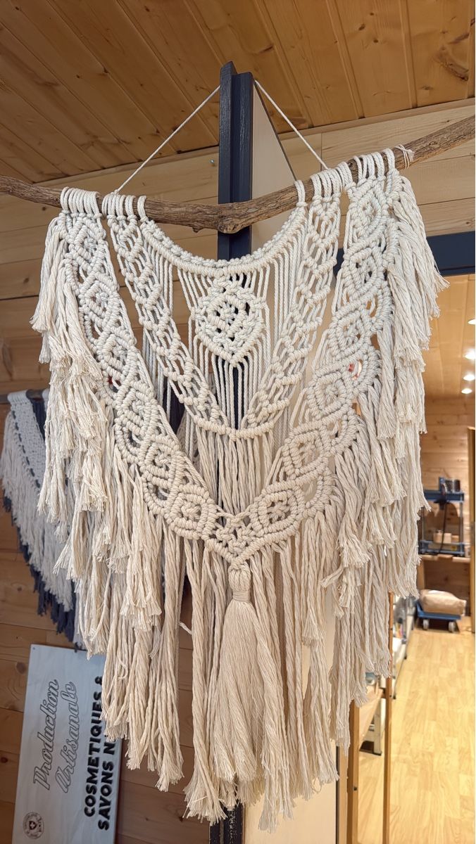 Tutte le decorazioni: Macrame Wall Hanging Cotton Beige – Nuovo (secondo la descrizione) da Neirivue venduto da naz_z28w