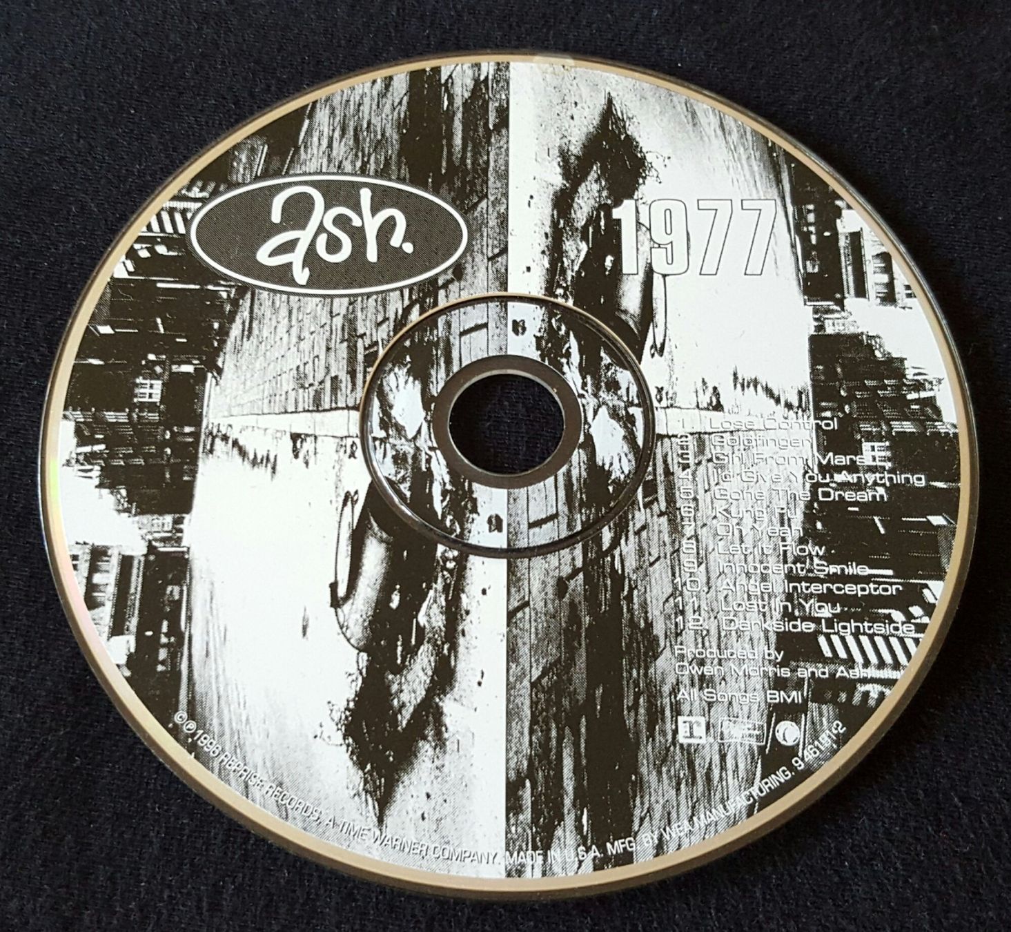 CDs: Ash – 1977 - CD - 1996 - US First Press - Reprise Records – Gebraucht aus Uster von Zardodel 2