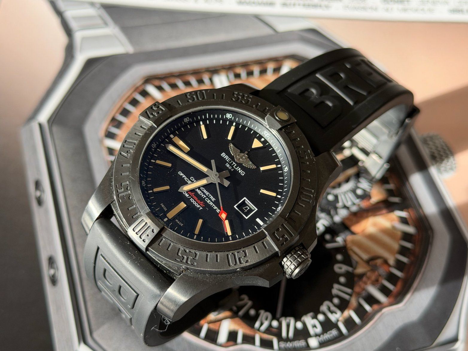 Breitling Orologi: Breitling Avenger Blackbird Box & Papers - 2018 – Usato da Zürich venduto da brothersinwatches