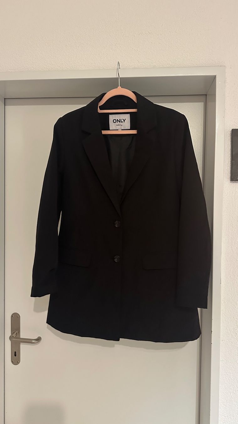 Giacche: Schöner taillierter Blazer – Nuovo (secondo la descrizione) da Chur venduto da sivik