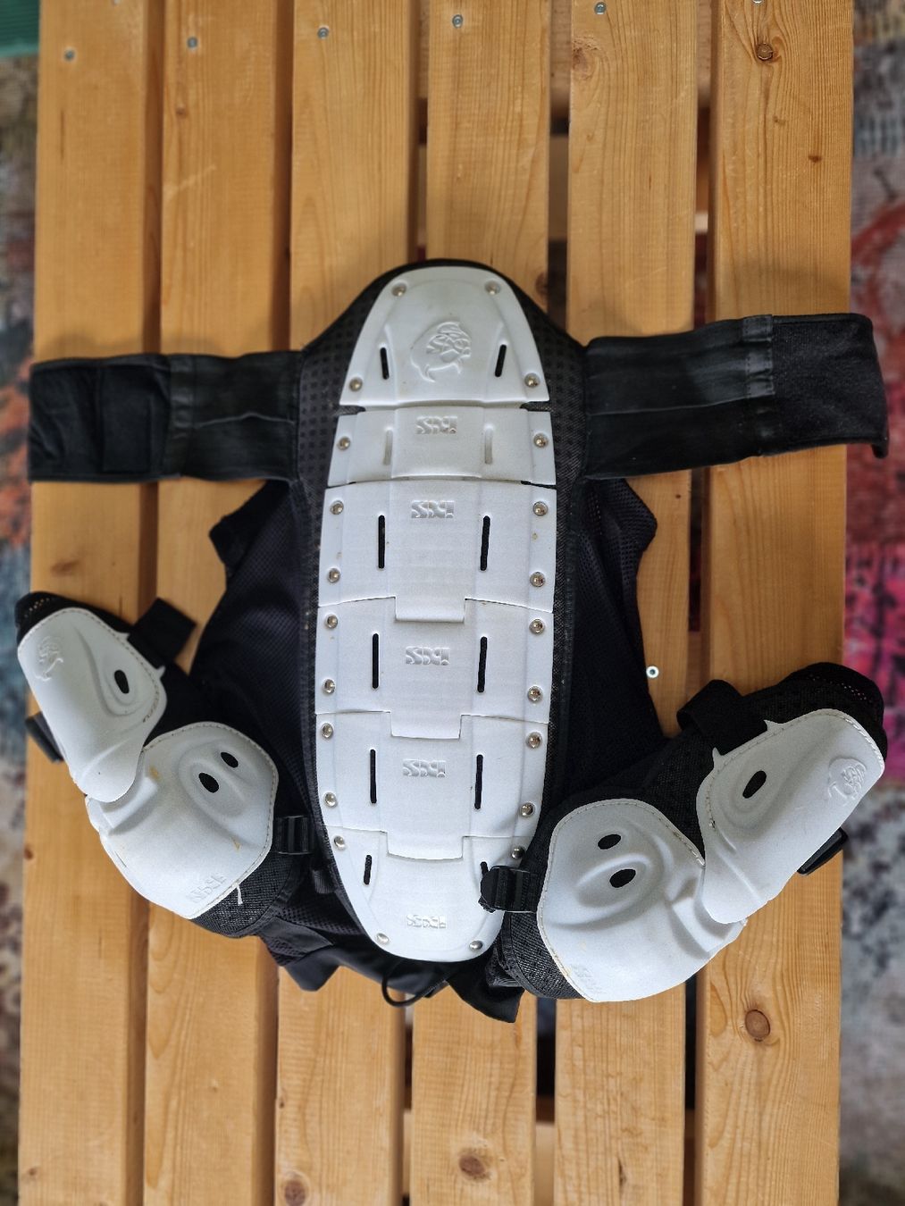 IXS Jacken: iXS Protektorenjacke Grösse M/L  – Gebraucht aus Glattfelden von Buda1 1