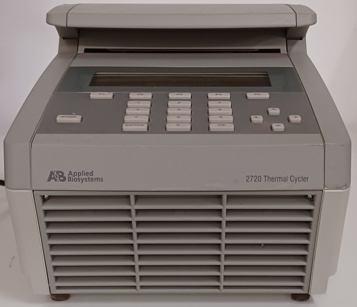 Accessori da laboratorio: Applied Biosystems Thermal Cycler 2720 – Usato da Niederdorf venduto da LeptonAG_Labor 2