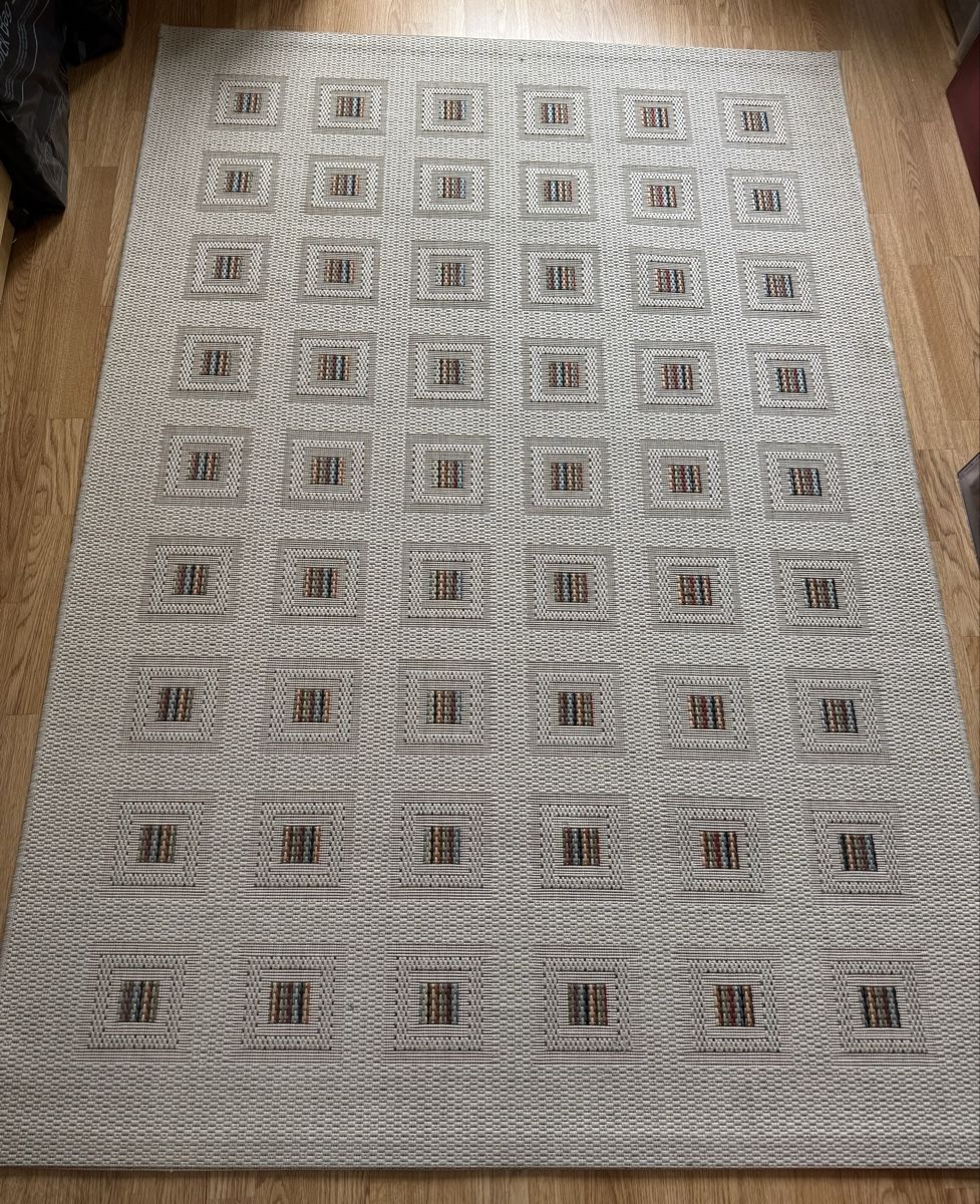 Tappeti: Teppich Wolle wie neu 135x190 – Nuovo (secondo la descrizione) da Dietikon venduto da AndreaSch01