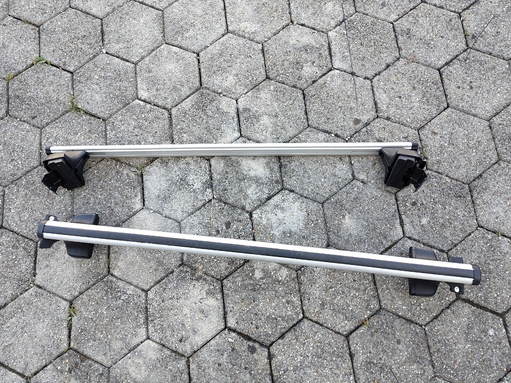 Thule Portapacchi: Dachträger für Seat Leon - THULE – Usato da Tuggen venduto da rom_2w72