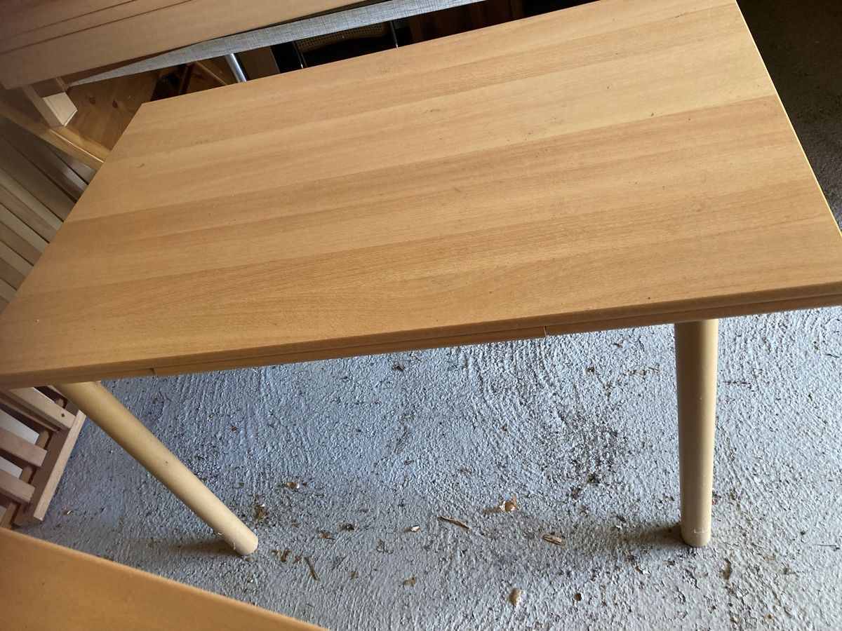 Tavoli: Kleiner Tisch , ausziehbar – Usato da Jaun venduto da walin2