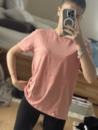 Zara T-Shirt, Size S, peach, new with tags, Summer Basic.