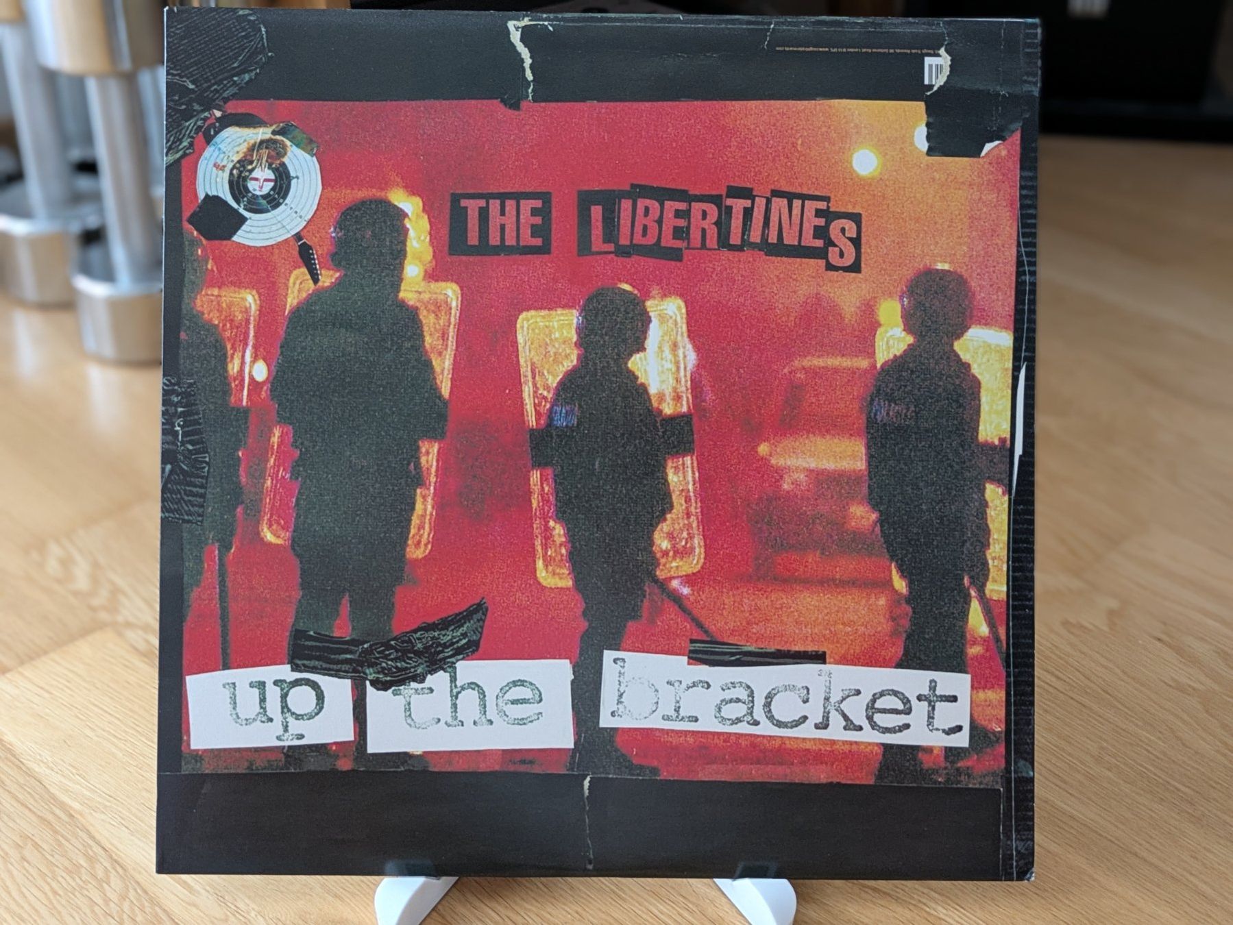 Schallplatten: THE LIBERTINES - Up the bracket, Vinyl LP – Gebraucht aus Dübendorf von PanzerGeneral