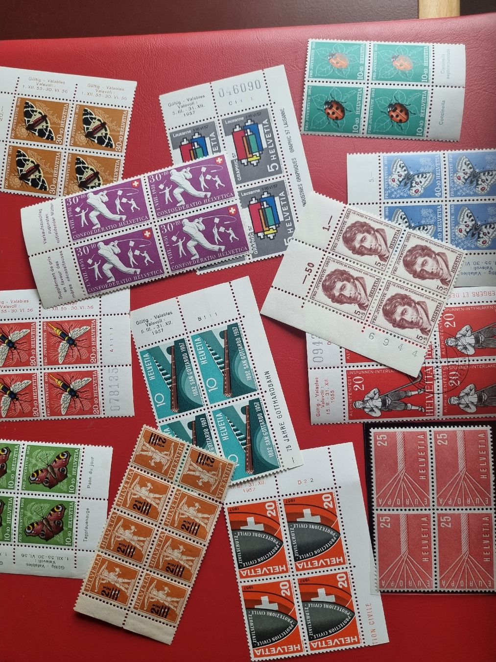Alle Briefmarken: SAMMLUNG SCHWEIZ - BLÖCKE MEIST POSTFRISCH – Neu (gemäss Beschreibung) aus Heimenschwand von rog_p7h9 5