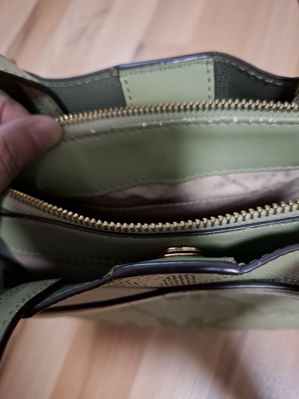 Michael Kors Taschen für Damen: Michael Kors Tasche – Gebraucht aus Netstal von Queen37 8