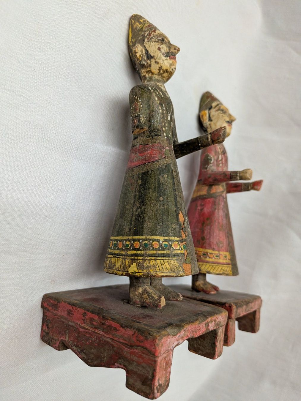 Sculture & Statue: 2 indische Holzfiguren – Usato da Emmen venduto da Brockofsky 2