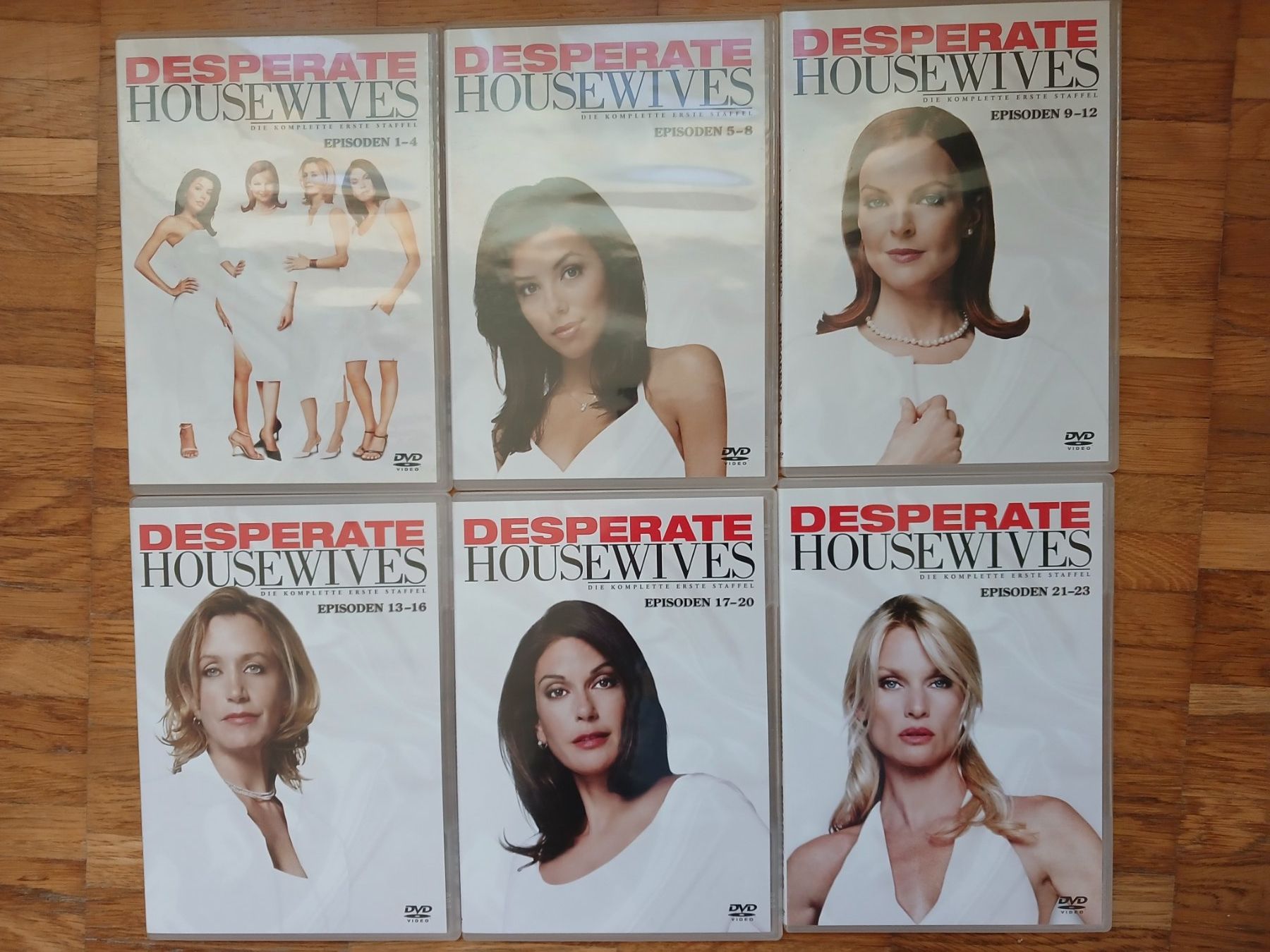 Tutti i DVDs: DESPERATE HOUSEWIVES STAFFEL 1 – Usato da Arlesheim venduto da rut_fb7k 2