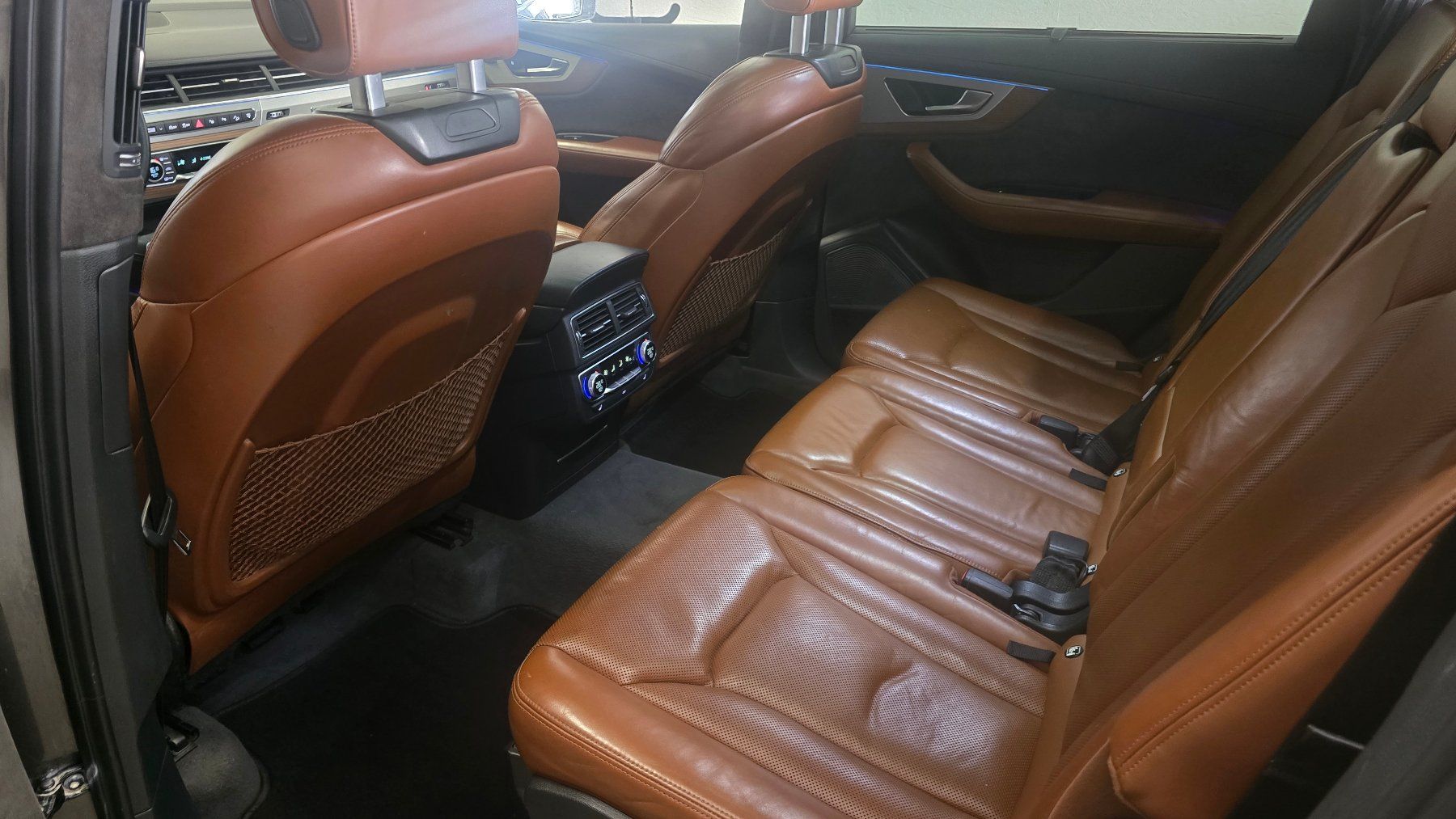 Audi Autos: Audi SQ7 4.0 TDI – Gebraucht aus Emmenbrücke von meu_2j8p 8