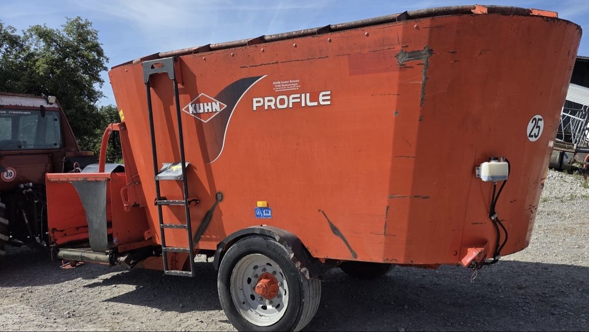Tutte le macchine: Futtermischwagen Kuhn 16m3 – Difettoso da Mörschwil venduto da Harri11