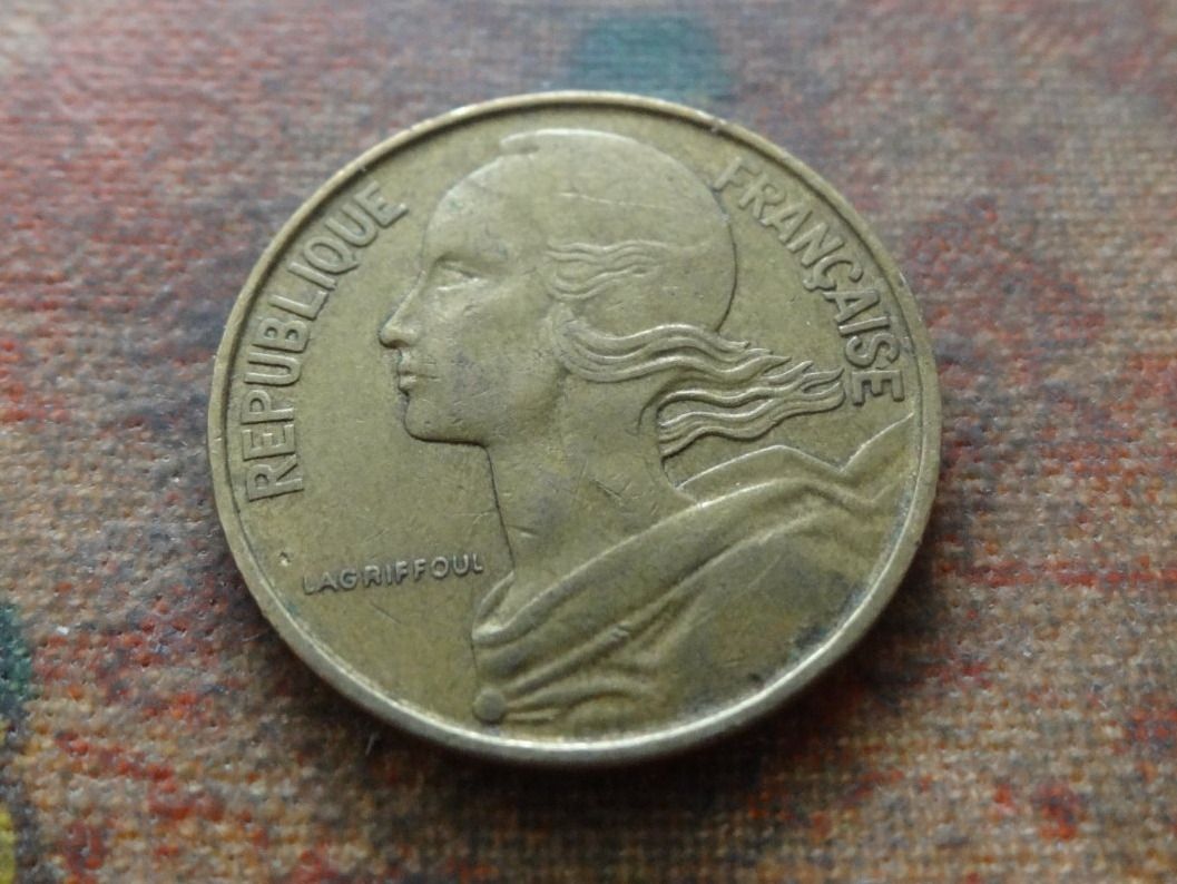Tutti le monete: FRANCE  10 Centimes  1973 – Usato da Romanel-sur-Lausanne venduto da Swift13 1