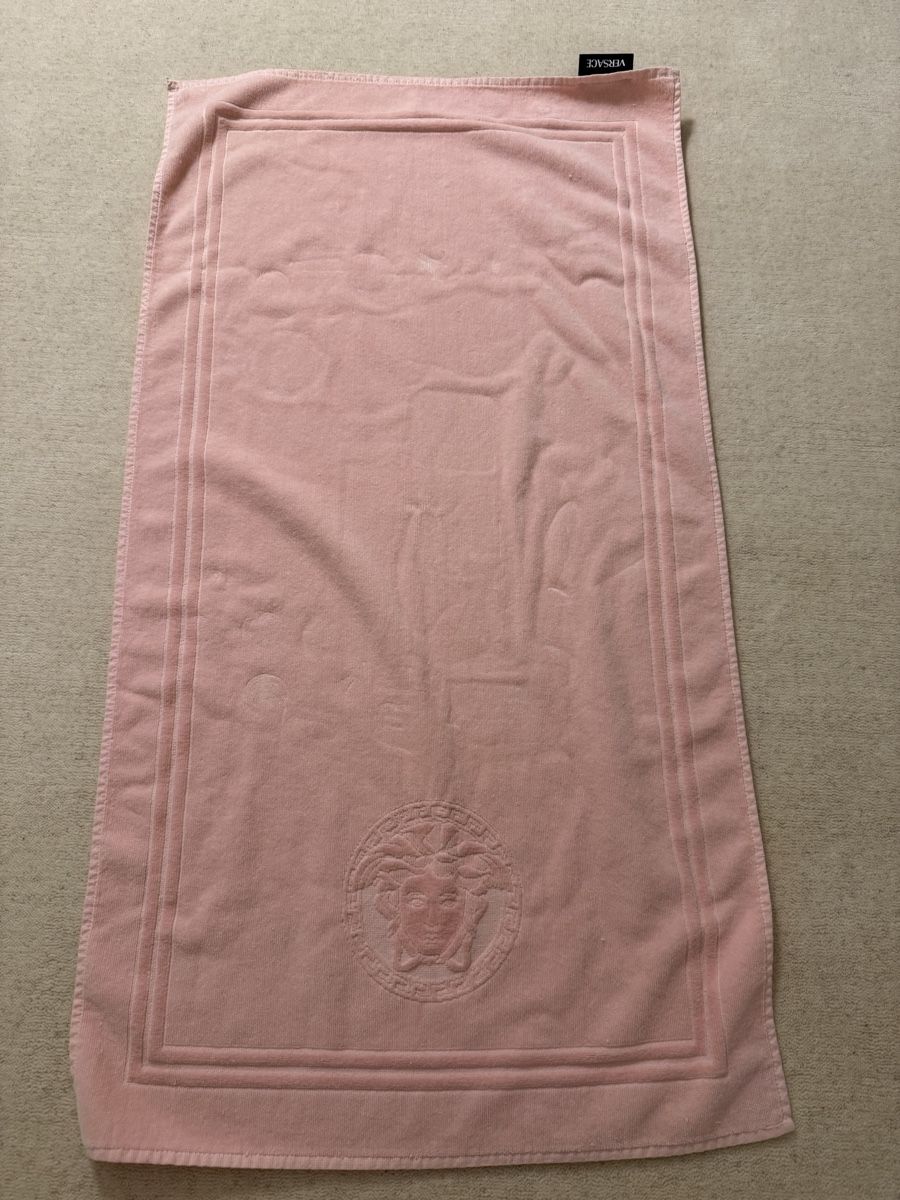 Versace Teli da bagno: Versace Dusch- bzw Handtuch – Usato da Luzern venduto da bia_v2fl