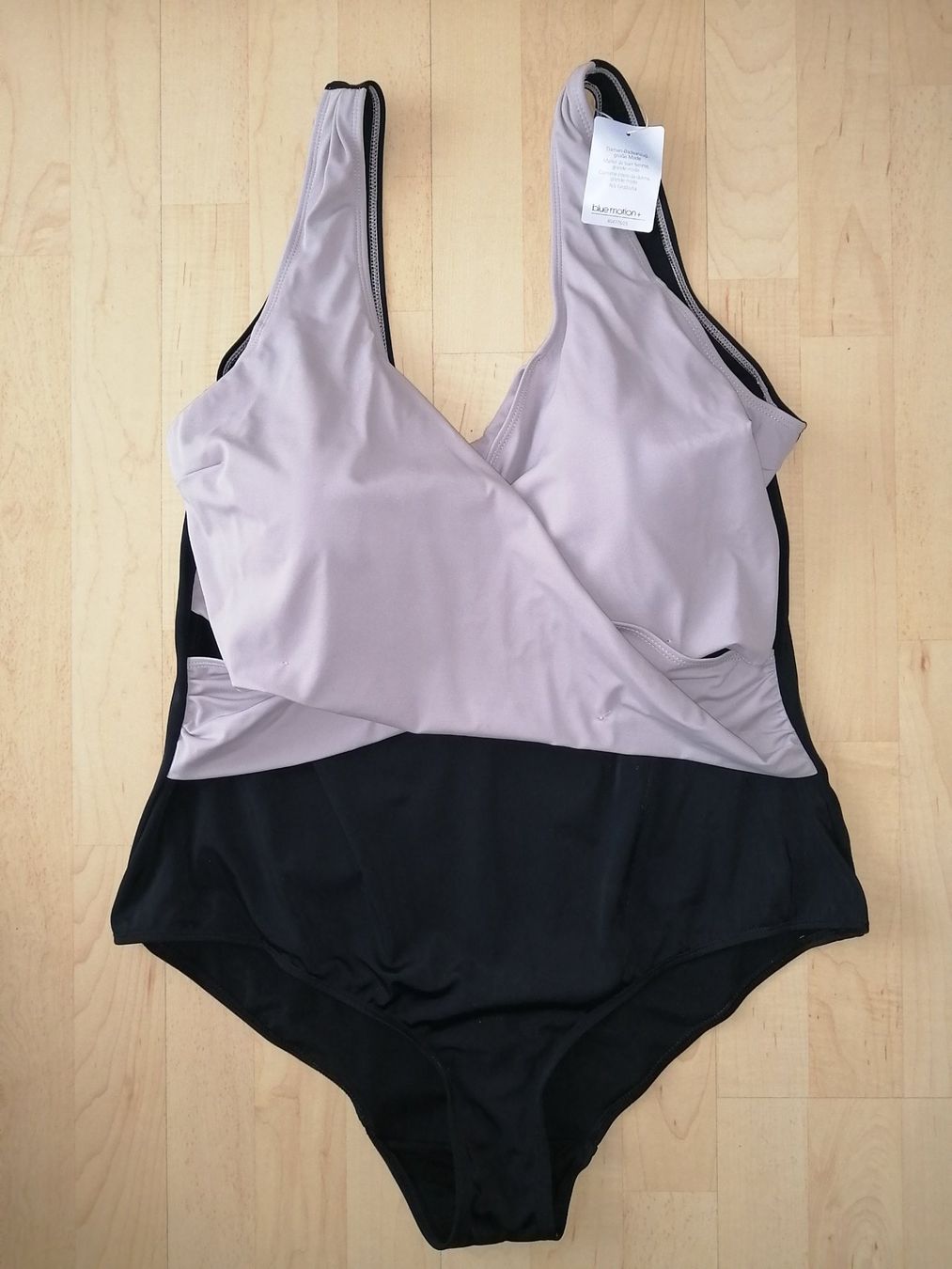 Badekleider & Bikinis: Damen-Badeanzug, Gr. 52. Blue motion – Neu und originalverpackt aus Buchrain von nat_pl5p 1