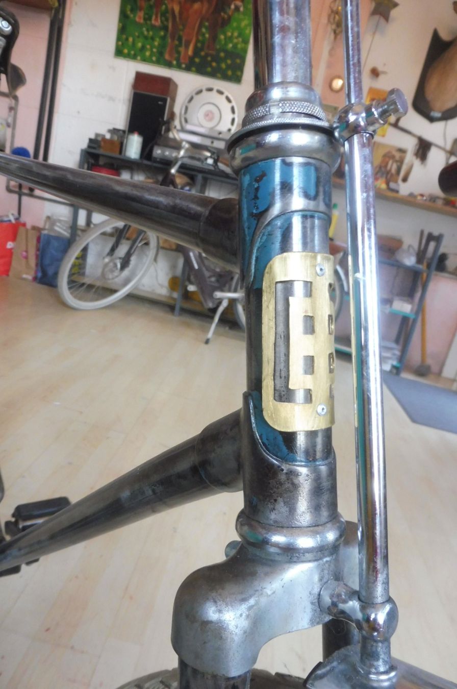 Vélos: Oldtimer Velo mit weissen Reifen – D'occasion à Maschwanden par struppiundtim 2