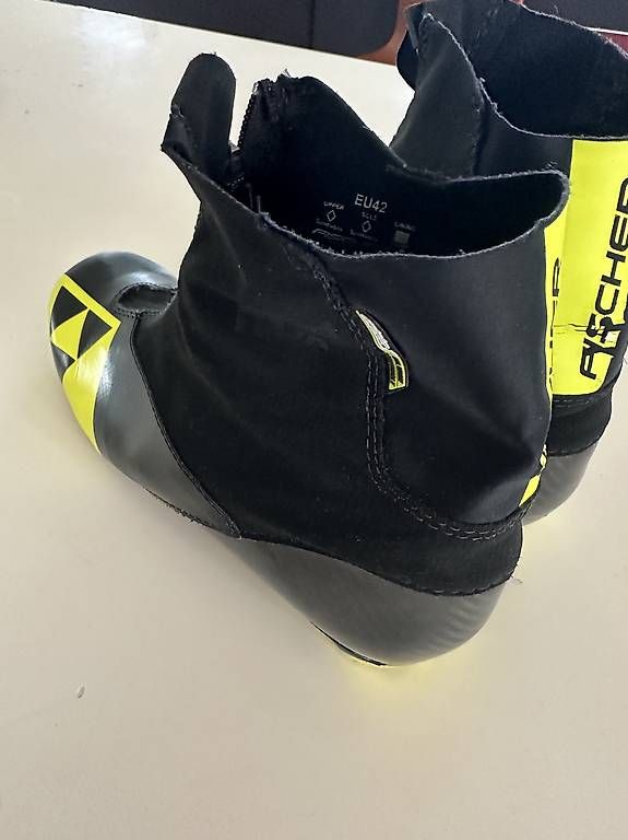 Herrenschuhe: FISCHER SPEEDMAX JR CLASSIC-SCHUHE KINDER Gr 42 – Gebraucht aus Wollerau von Porscheteil 2