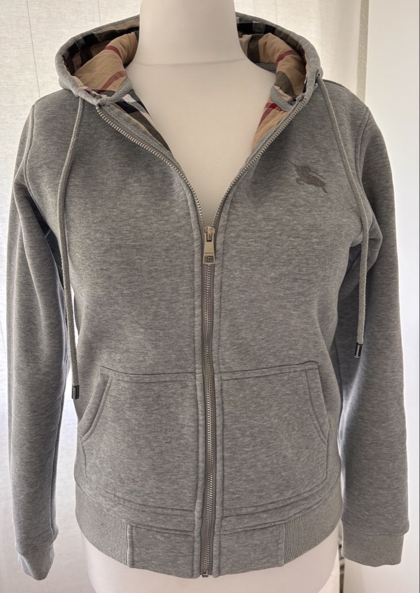 Burberry Giacche: Burberry Kapuzenjacke Grau Grösse S  – Usato da Wangen ZH venduto da tel_gxb5