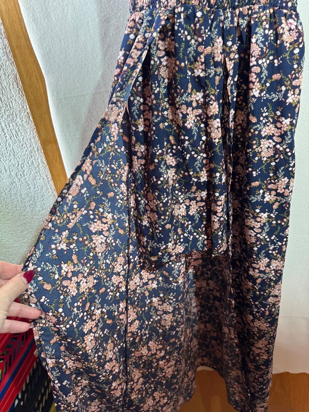 Vestiti: Maxikleid mit eingenähter Shorts von Temt Gr XS/S – Usato da Grosswangen venduto da SALE_SALE_SALE 3