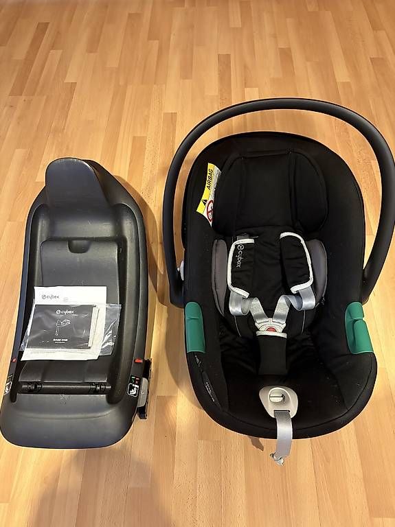 Seggiolini per auto: Maxi Cosi – Usato da Full-Reuenthal venduto da nic_w