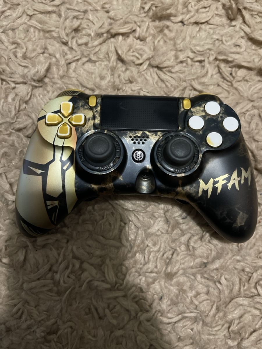 Controller: Scuf Impact Controller PS4 - gebrauchter Zustand – Difettoso da Unterkulm venduto da AnoliOccasion