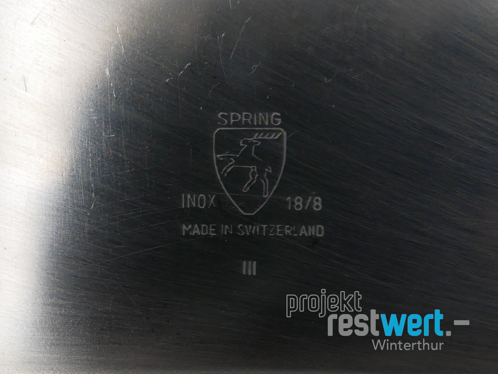 Piatti di portata: SPRING Edelstahl Servierplatte 80er Jahre – Usato da Winterthur venduto da Restwert_Winterthur 4