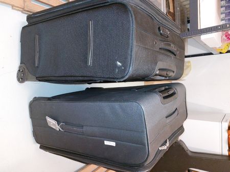 2 Reisekoffer 75x45x25