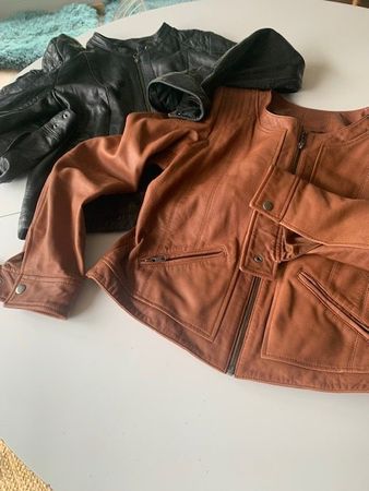 2 vestes cuir femmes