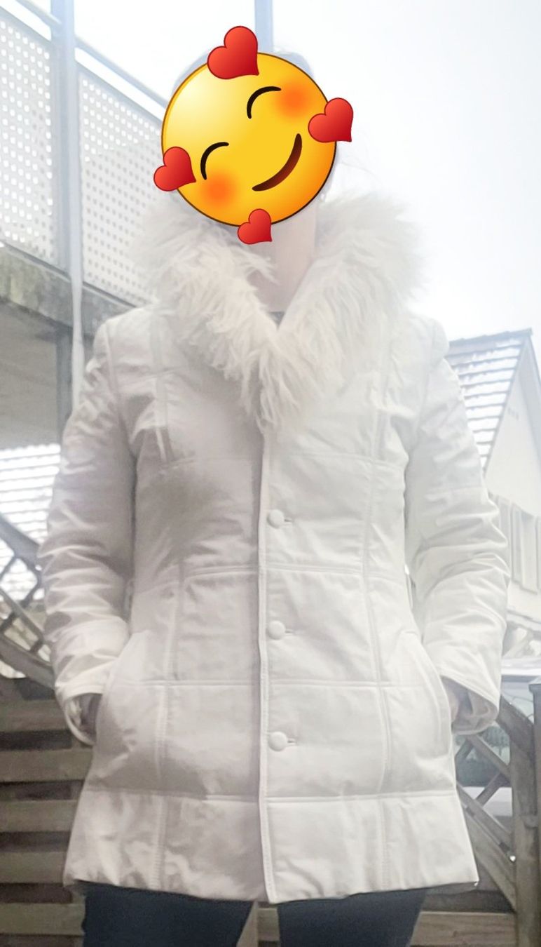 Jacken: Lederjacke mit Pelzkragen, Gr. 40 – Gebraucht aus Kirchberg BE von caki-coki2017 1