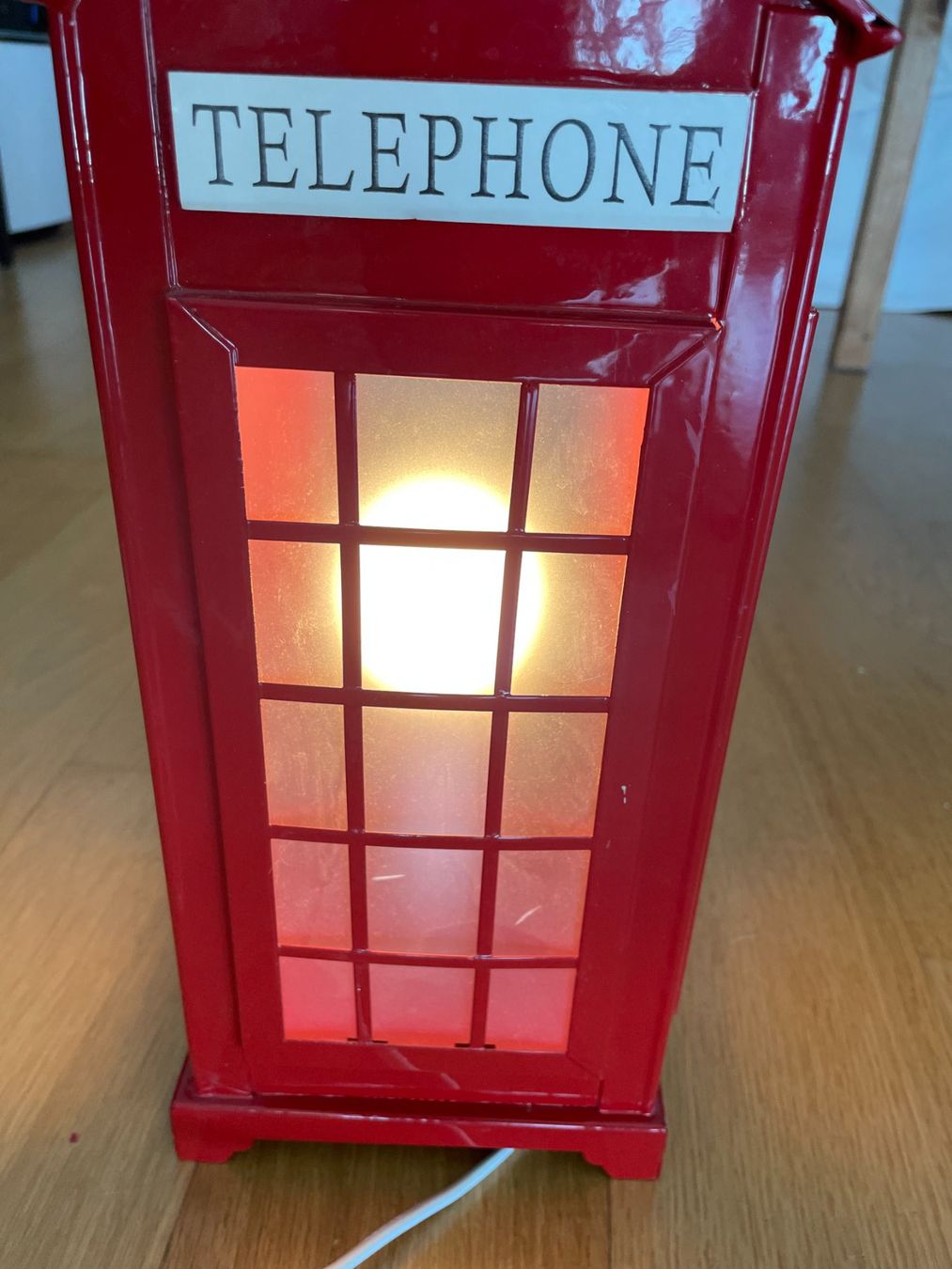 Lampes: Lampe cabine téléphonique anglaise – D'occasion à Petit Lancy par gil_hr6v 6